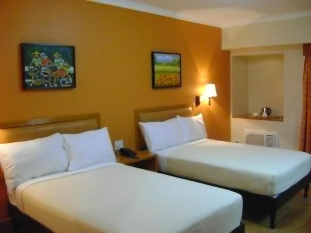 Pamulinawen Hotel Laoag Δωμάτιο φωτογραφία
